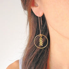 Charger l&#39;image dans la galerie, Boucles d&#39;oreilles feuilles laurier - LAURINE
